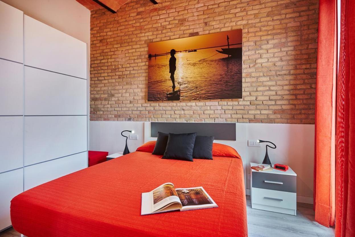 Lovely & Bright Bogatell Beach Apartment Барселона Екстериор снимка